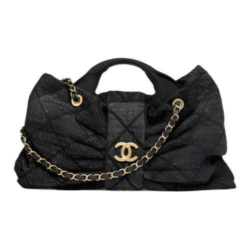 Chanel Выстиранный деним Сумка на одно плечо Женская Черная