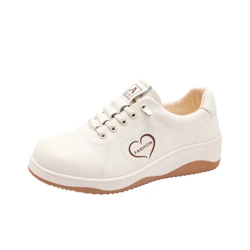 Reivanti Женская обувь без подкладки 4 см бежевого цвета