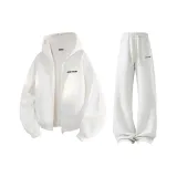 Белый топ + бело-серые штаны Фотиния