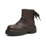 Коричневый