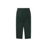 Тёмно-зелёный