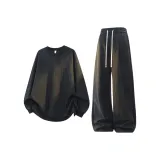 Чёрный свитшот + чёрные штаны