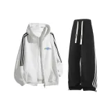 Белый, серый, свитшот + черные штаны