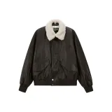 Коричневый