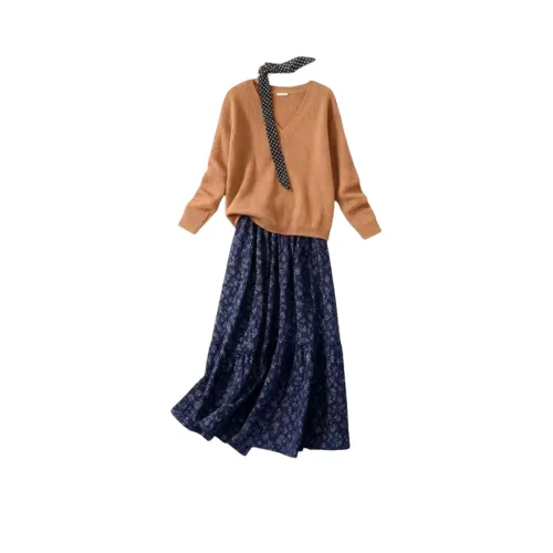 ZEKIKO STUDIO Комплект с юбкой Женские