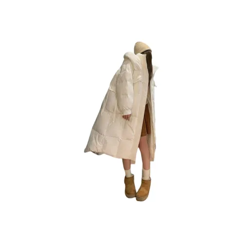 BONAS Белый Женские пуховики