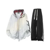 Белый серый топ + черные штаны