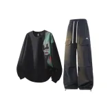 Чёрный свитшот + чёрные штаны