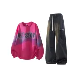 Розовый красный свитшот + черные штаны