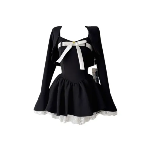 Udon House Женские Комплекты с Юбкой