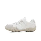 Белый, серый, черный