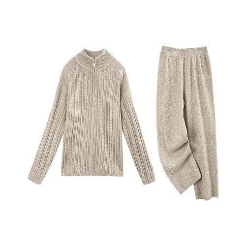 A paradise for awakening Повседневный костюм женский