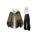 Армейский зеленый + белый свитшот + черные спортивные штаны