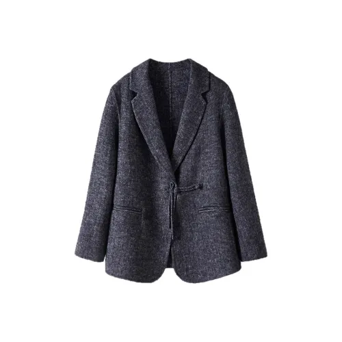 Devanro Carbon Black Елочка Узор Женское Пальто