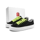 Чёрно-зеленый