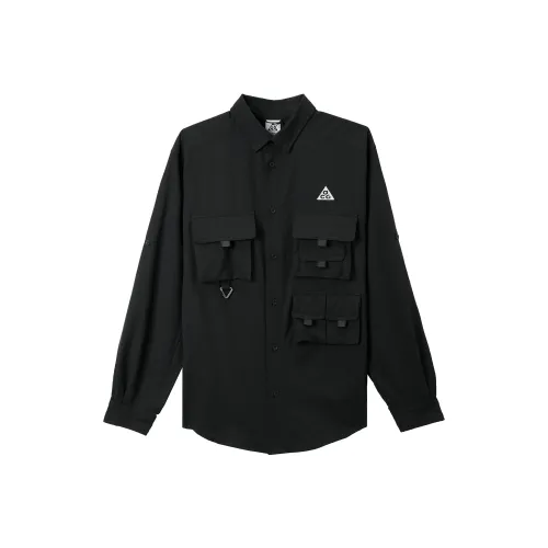 Черные мужские куртки Nike