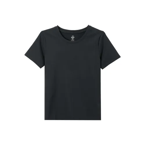 Under Armour T-Shirt Женская Черная