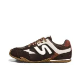 Красно-коричневый