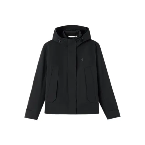 Le Coq Sportif Пуховики и зимние пальто Женские