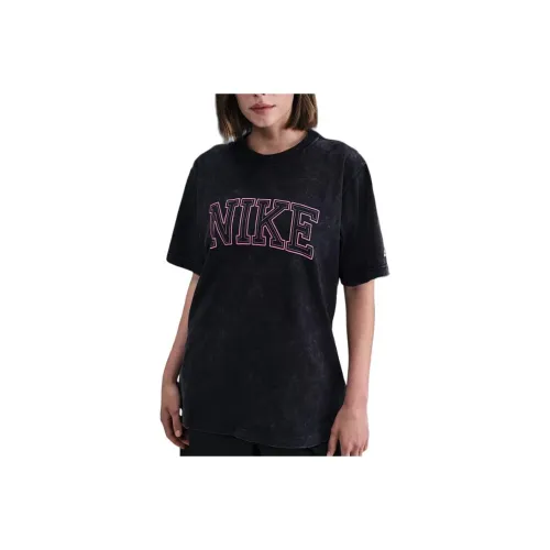 nike Sportswear Classics T-Shirt Женская