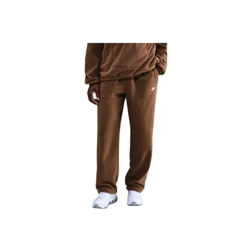 Nike Sportswear Club Вязаные тренировочные брюки для мужчин