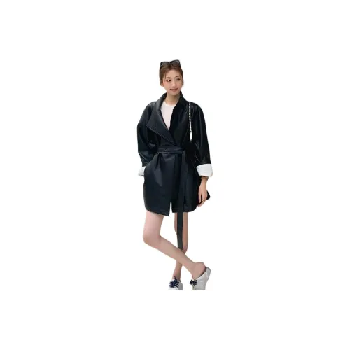 IWZI Черное Женское Короткое Пальто