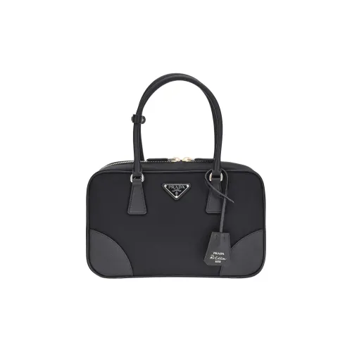 PRADA RE Нейлон Переработанный нейлон Сумка Женская Черная Серый