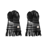 Чёрно-серый + Чёрно-серый