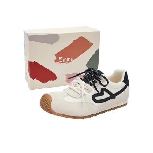 15 MINS Низкий топ Немецкая армейская обувь 3 см Женская