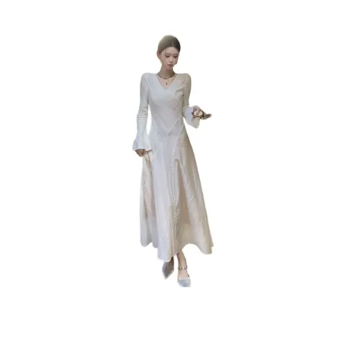 BONAS Длинное платье с длинными рукавами женское