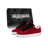 Белый, красный (черные шнурки)