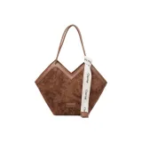 Коричневый