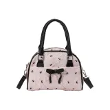 Шелковый шарф розового цвета