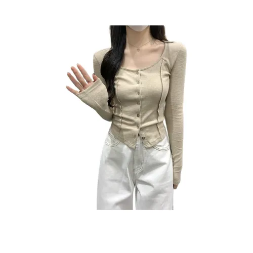 CASTLE WOODS Женские T-рубашки