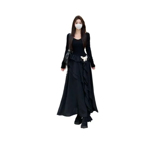 BONAS Длинное платье с длинными рукавами женское