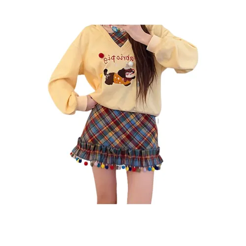 FABRIC PIG Желтый Свитшот + Юбка A-Линии Женские Комплекты с Юбкой