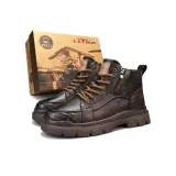 Коричневый