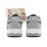 Серебристo-серый