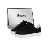 Белый, черный, серый (черные шнурки)