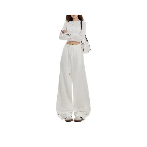 CASTLE WOODS Повседневные брюки Женские