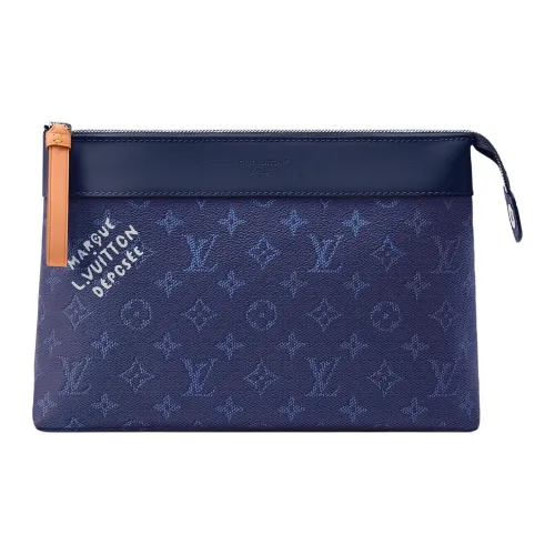 LOUIS VUITTON Pochette Voyage Souple Monogram Heritage Coated Canvas Clutch Unisex Ocean Blue LOUIS VUITTON Pochette Voyage Souple Монограмма Heritage Покрытый холст Клатч Унисекс Океанский синий