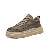 Коричневый