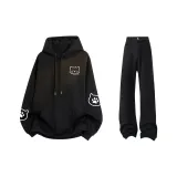 Черный свитшот (на флисовой подкладке) + черные джинсы