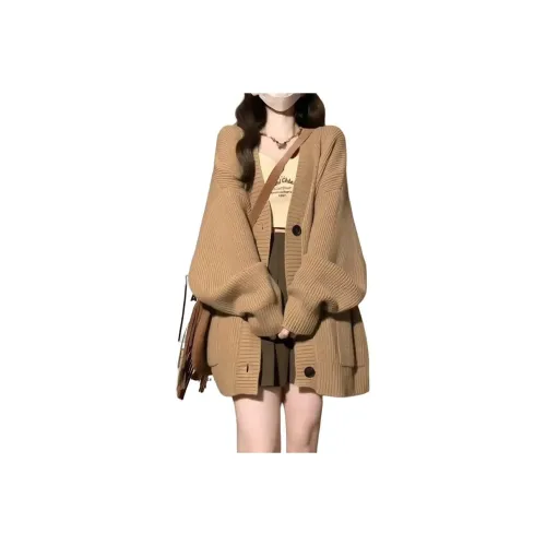 BONAS Khaki Женская Трикотаж