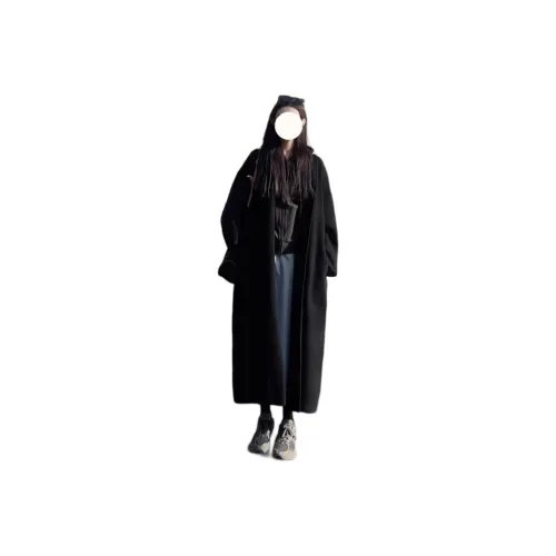GIUHF Черное Женское Пальто