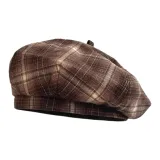 Коричневый