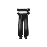 Потертый серый