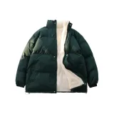 Темно-зеленый