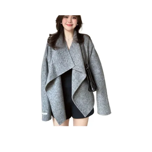 GIUHF Серый Женский Пальто