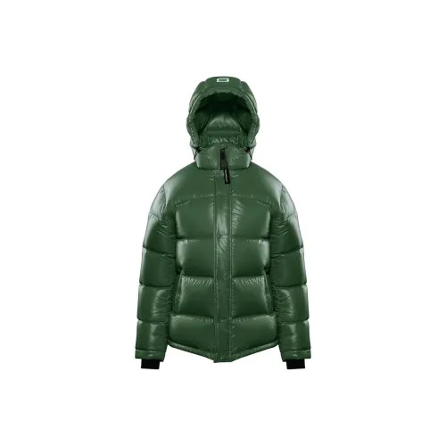 ARITZIA The Супер Puff™ Hi GLOSS Пуховик Женские